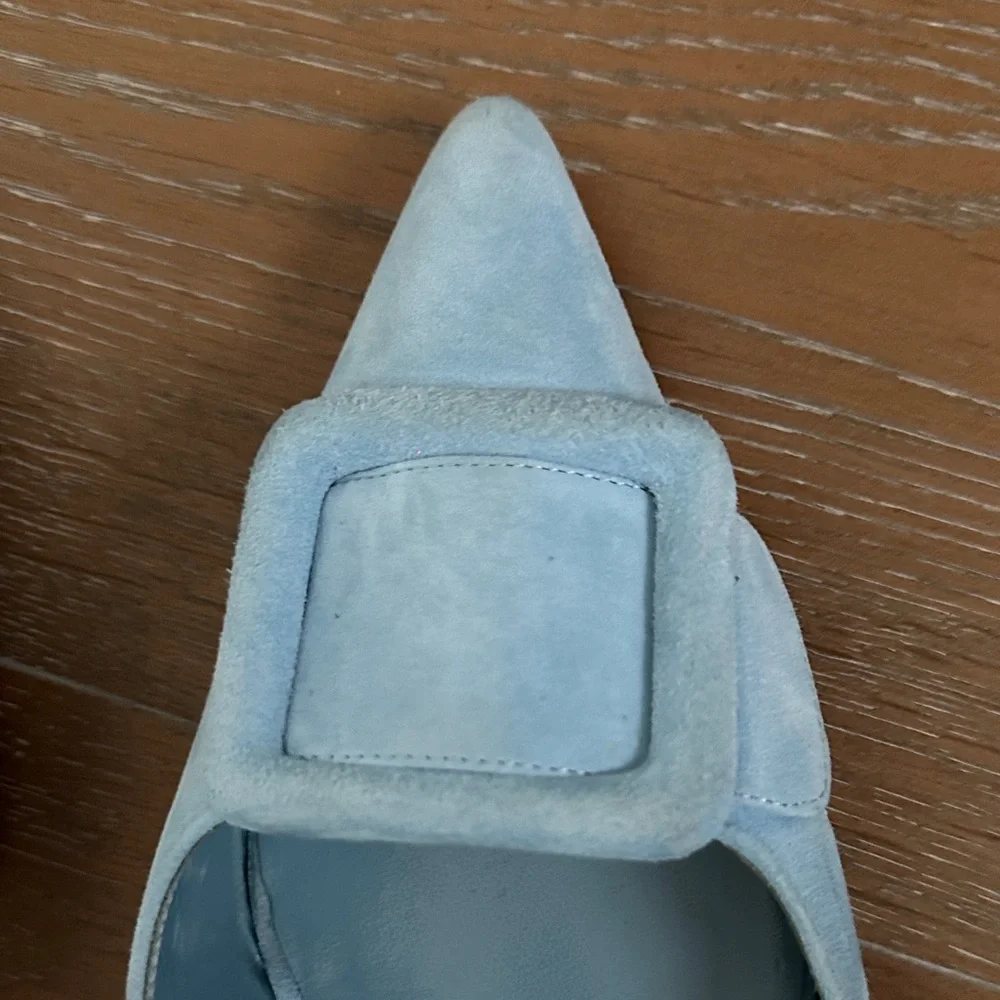 Manolo Blahnik Light Blue Suede Heels - Picture 3 of 12